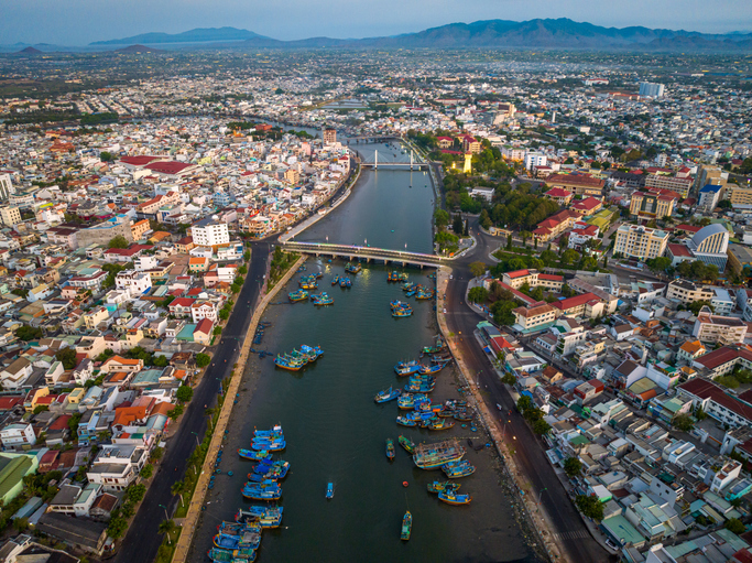 Cheapest flights to Vinh